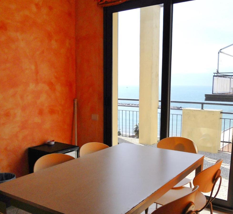 Hotel Europa San Bartolomeo Al Mare Exterior photo